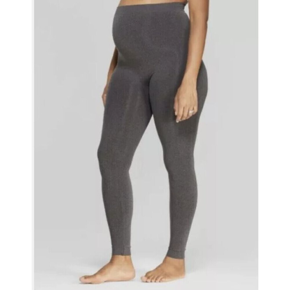 Isabel Maternity by Ingrid and Isabel L / XL Gray Seamless Leggings